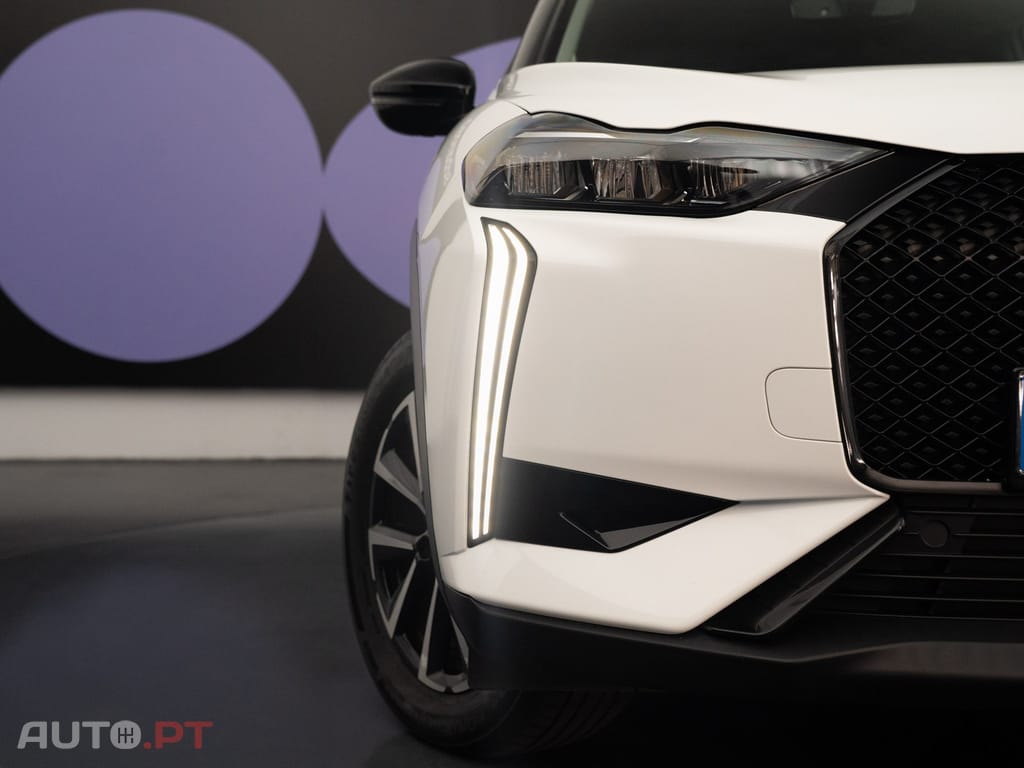 DS DS3 Crossback E-Tense Performance Line