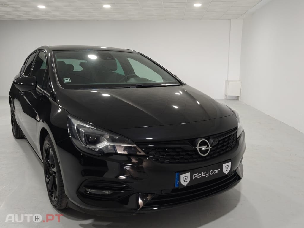 Opel Astra 1.2 T Design & Tech S/S