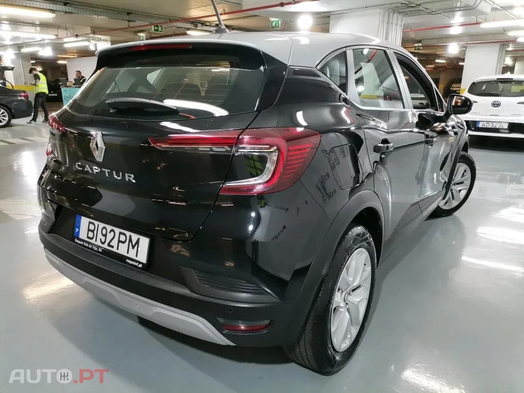 Renault Captur 1.0 TCe Equilibre Bi-Fuel