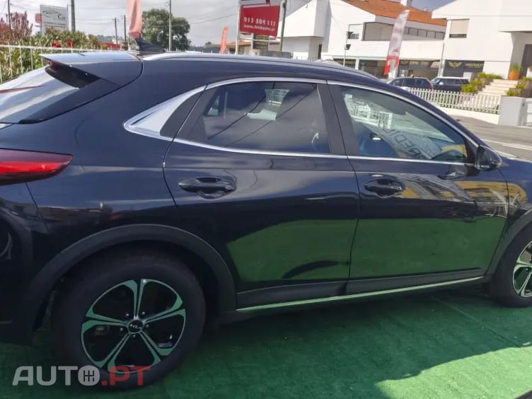 Kia Xceed 1.6 GDi PHEV Drive