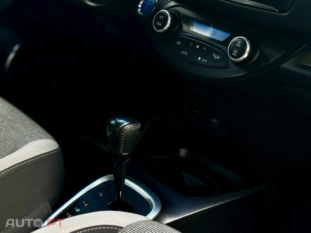Toyota Yaris 1.5 HSD Comfort
