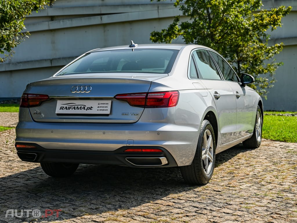 Audi A4 2.0 TDI Design S tronic