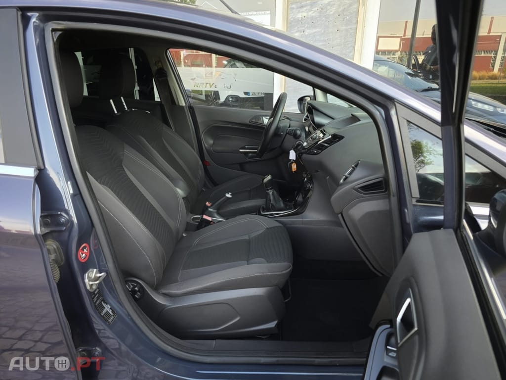 Ford Fiesta 1.0 T EcoBoost Titanium