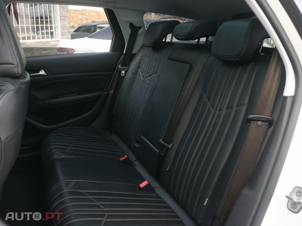 Peugeot 308 1.6 BlueHDi Allure EAT6