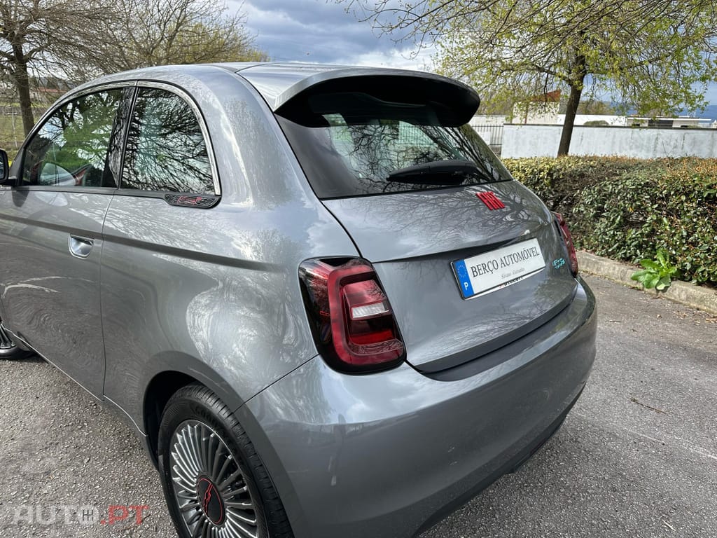 Fiat 500e 23kWh 95cv (RED)