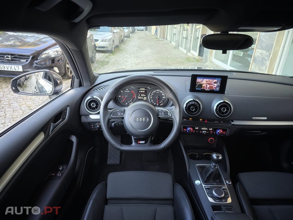 Audi A3 2.0 TDI quattro S line Sport Pack