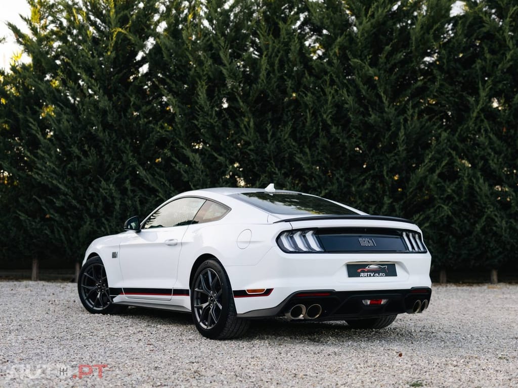 Ford Mustang 5.0 Ti-VCT V8 Aut. MACH1