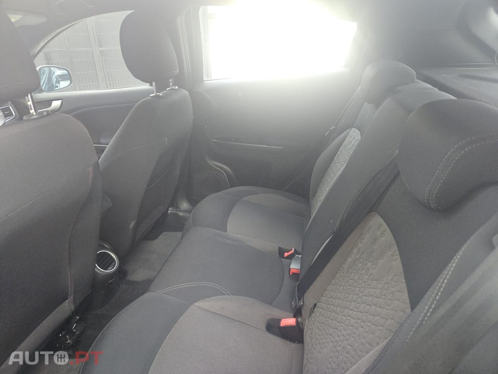 Alfa Romeo Giulietta 1.6 JTDm Trofeo