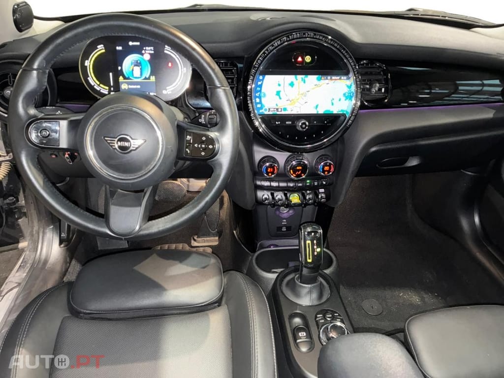 MINI Electric Cooper SE Essential