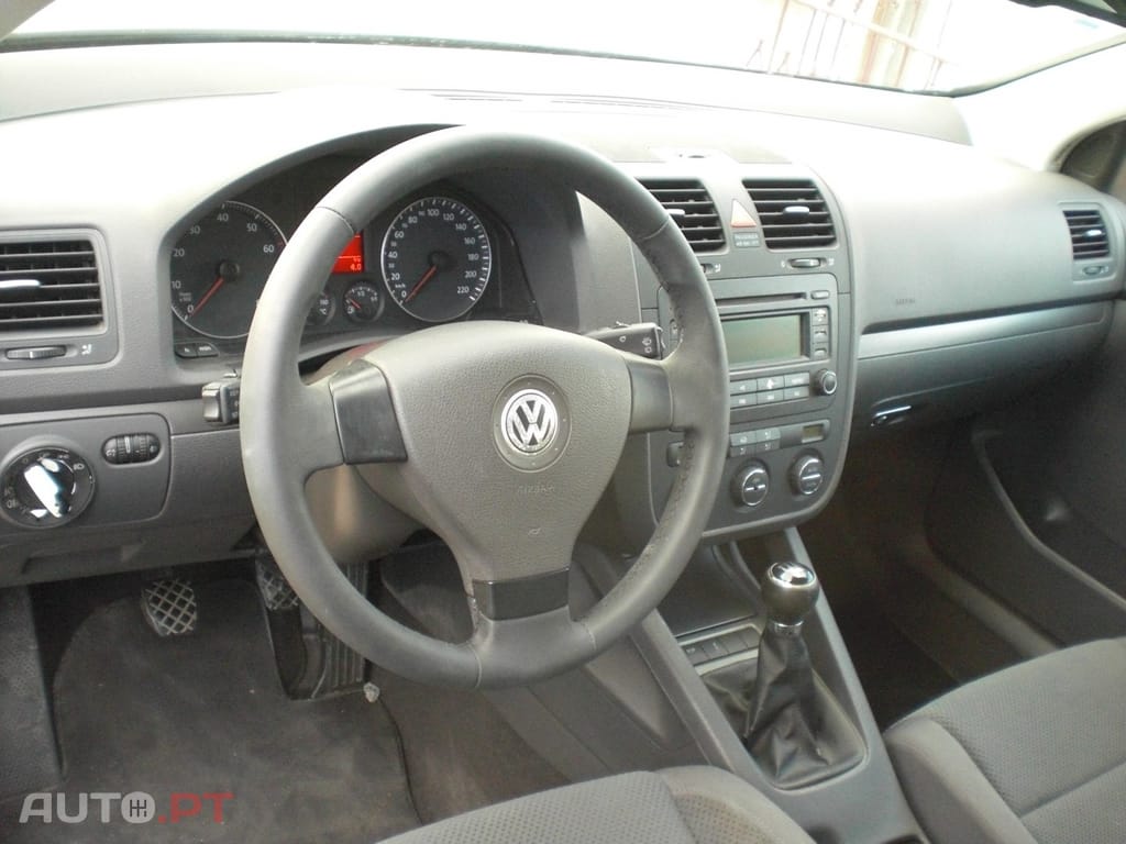 Volkswagen Golf 1.4 FSi Confortline