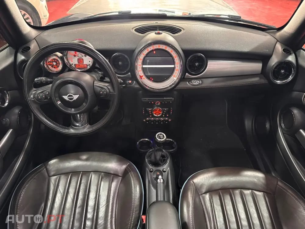 MINI Cooper Cooper D