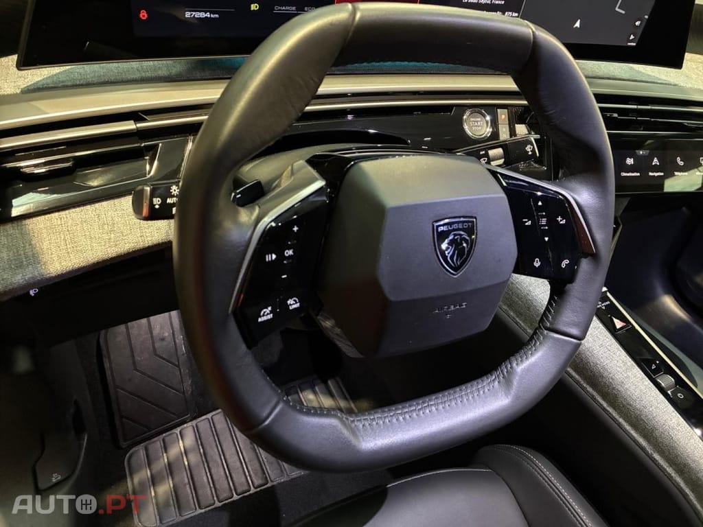 Peugeot 3008 1.2 Hybrid Allure e-DCS6