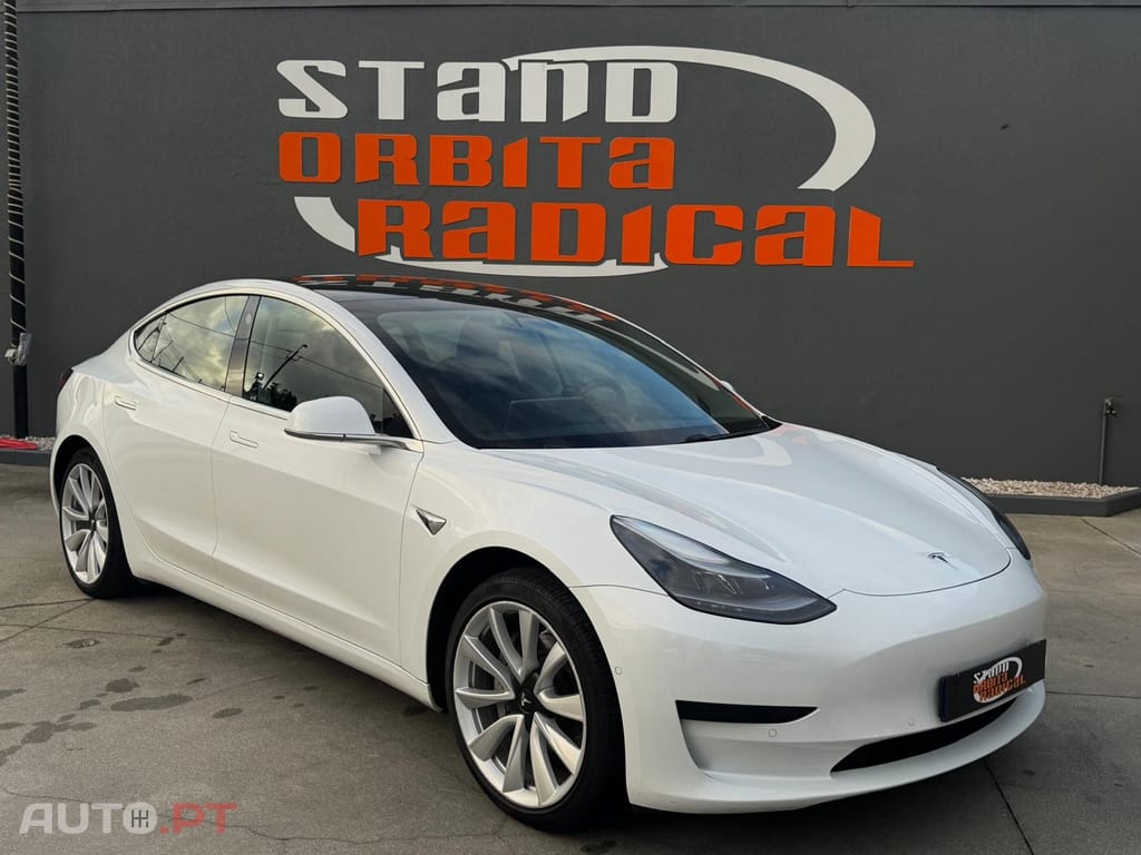 Tesla Model 3 Standard Range Plus RWD