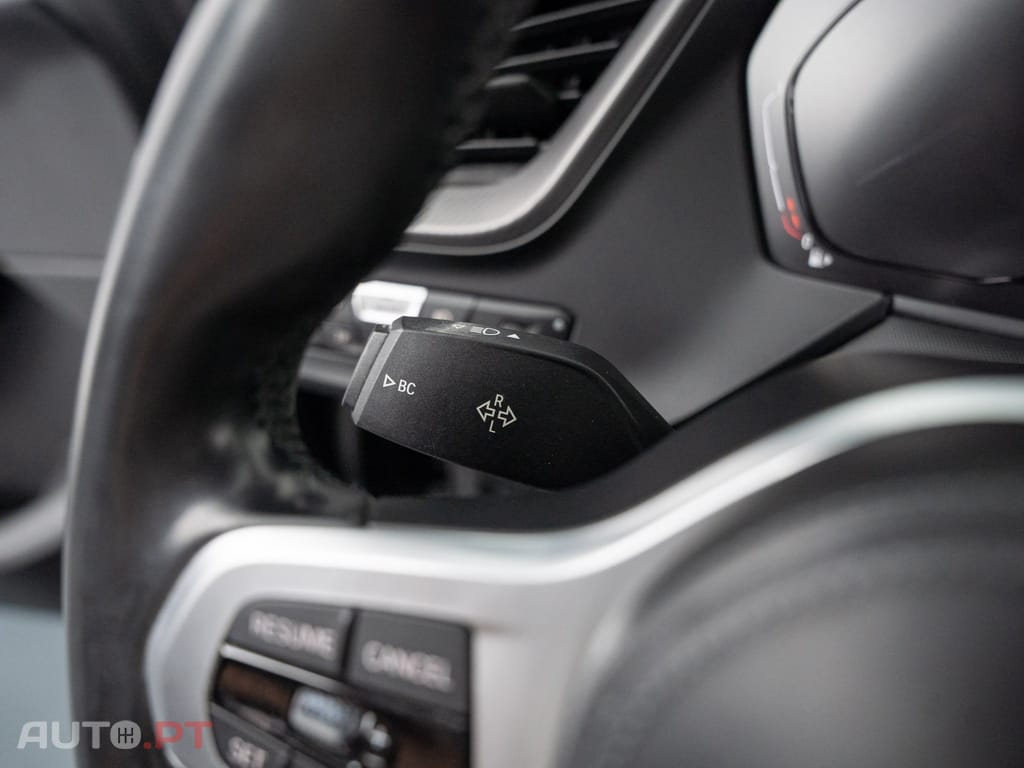 BMW 118 i Pack Desportivo M Auto