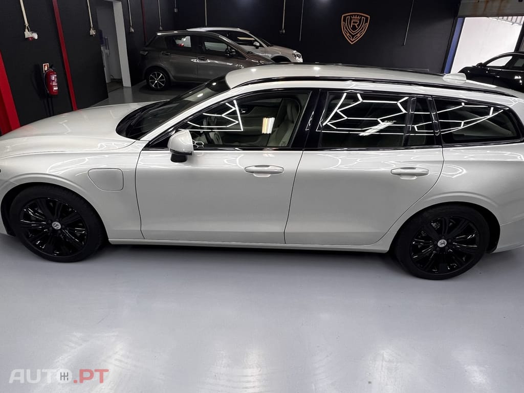 Volvo V60 2.0 T8 AWD TE Inscription Expression