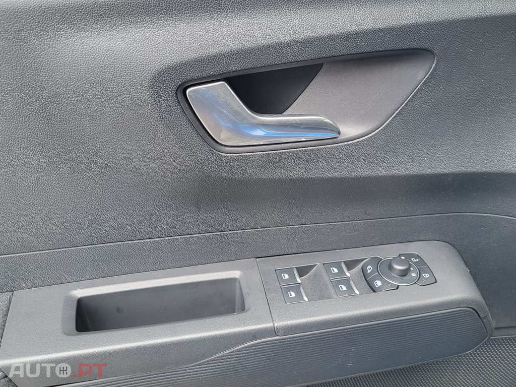 Ford Tourneo 1.0 EcoBoost Active