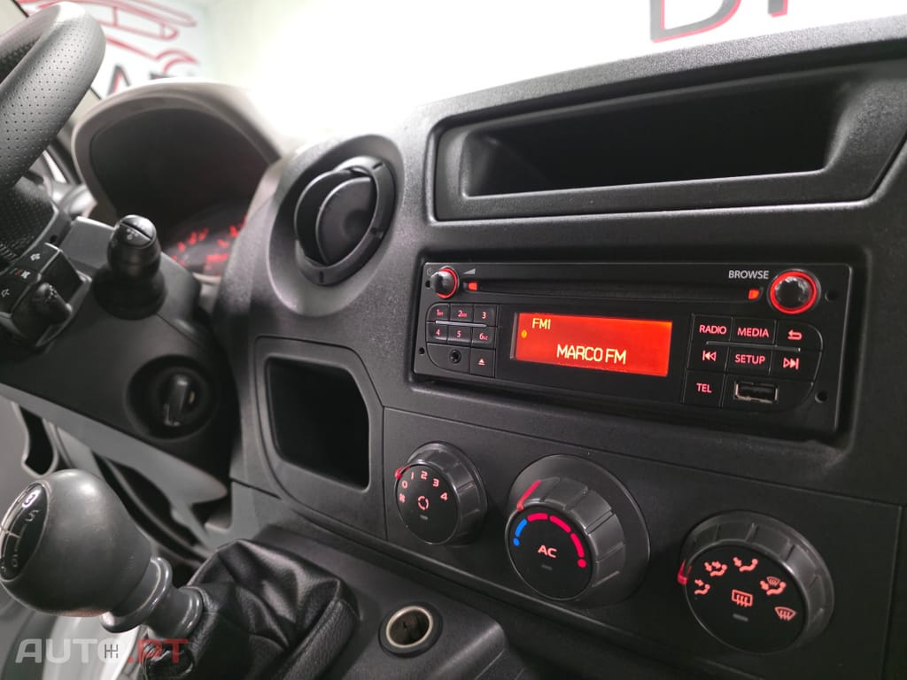 Renault Master 2.3 dCi L2H2 3.5T