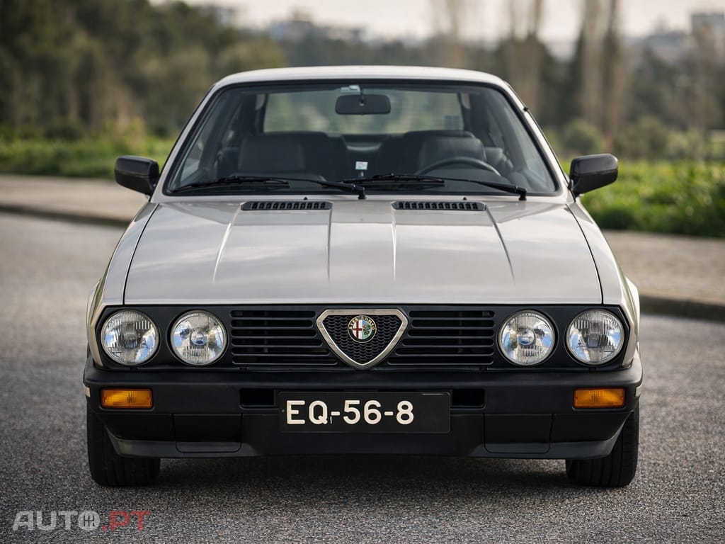 Alfa Romeo Sprint Veloce 1.3