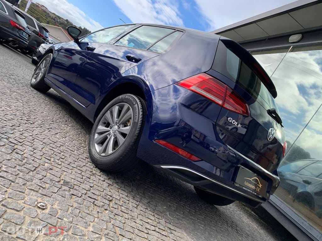 Volkswagen Golf 1.6 TDI Confortline