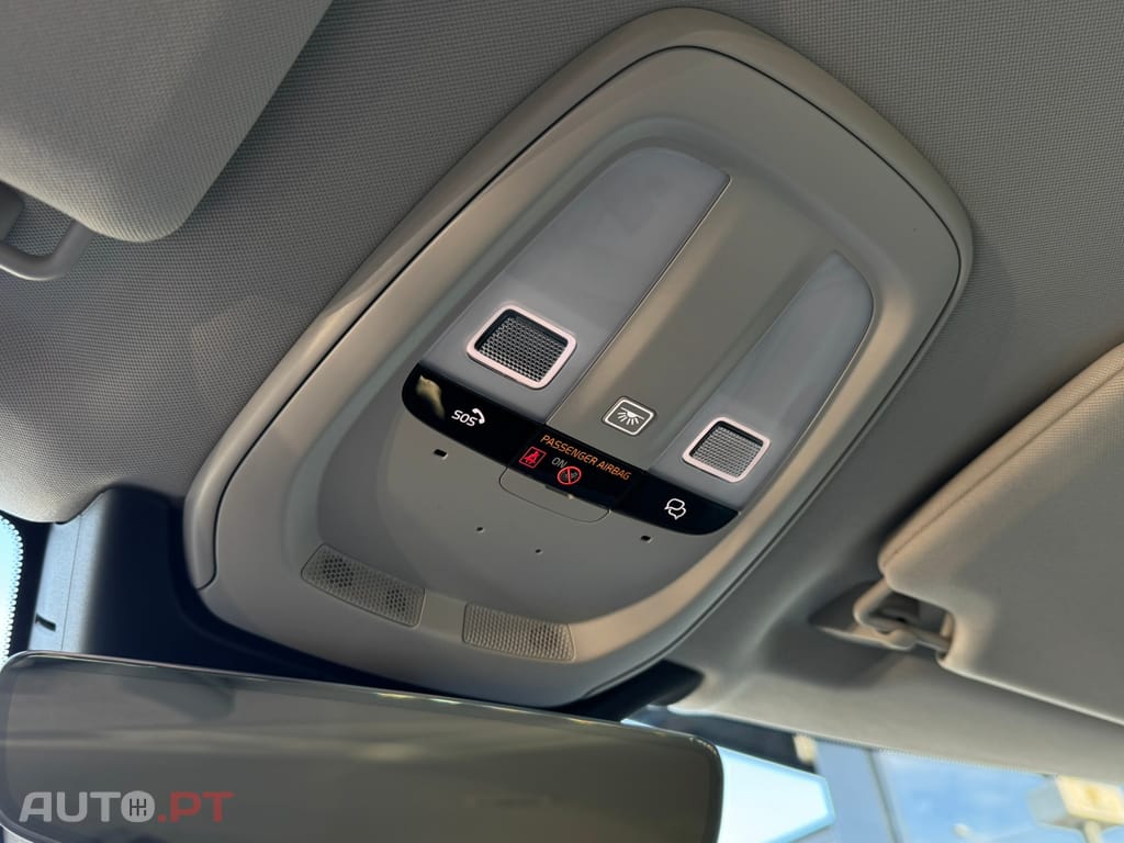 Volvo XC90 2.0 T8 PHEV Core AWD
