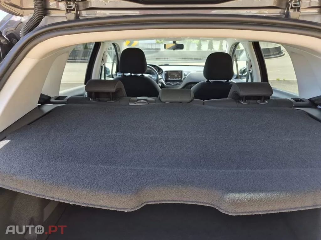 Peugeot 2008 1.2 PureTech Style