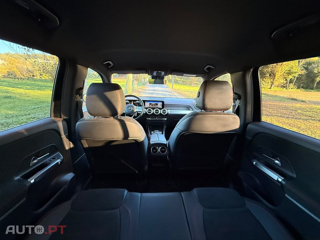 Mercedes-Benz EQB 250 AMG Line