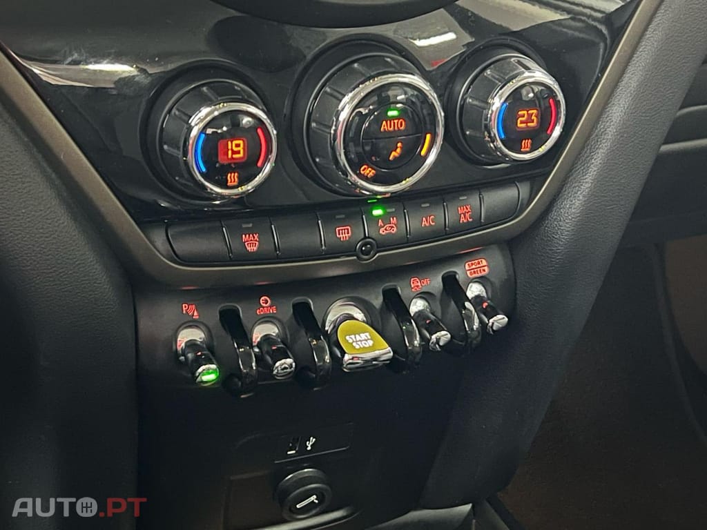 MINI Countryman Cooper S E ALL4 Auto — fotografia 20