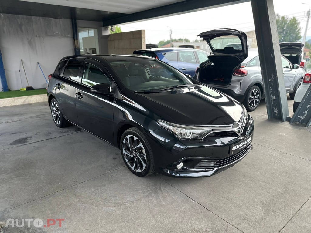 Toyota Auris 1.2T Comfort+Pack Sport