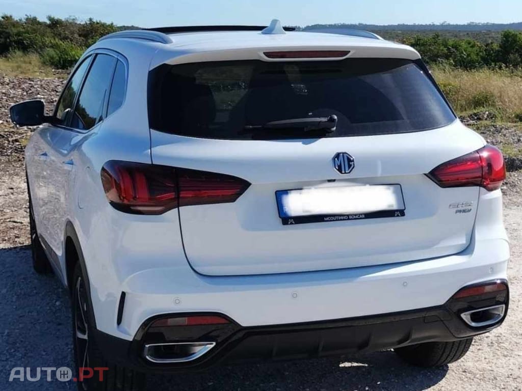 MG EHS Luxury Híbrido Plug-in