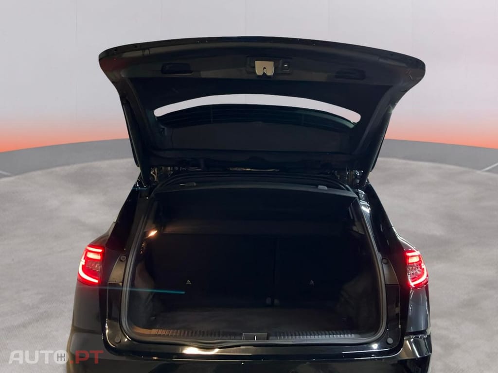 Renault Austral 1.3 E-Tech Iconic