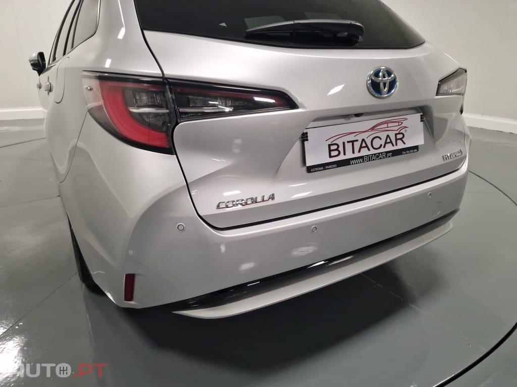 Toyota Corolla Touring Sports 1.8 Hybrid Comfort+P.Sport
