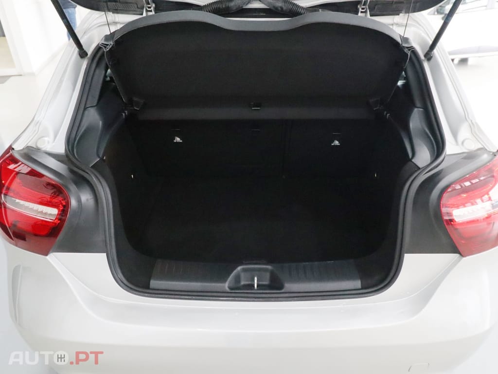 Mercedes-Benz A 200 CDI 7G-DCT Urban