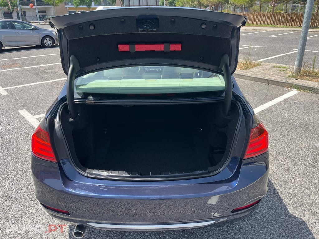 BMW 320 d EfficientDynamics Line Modern