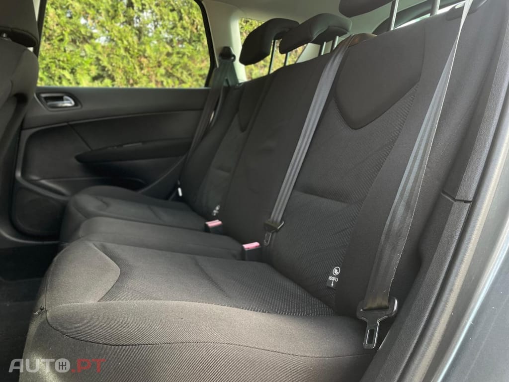 Peugeot 308 SW 1.6 HDi Premium CVM6