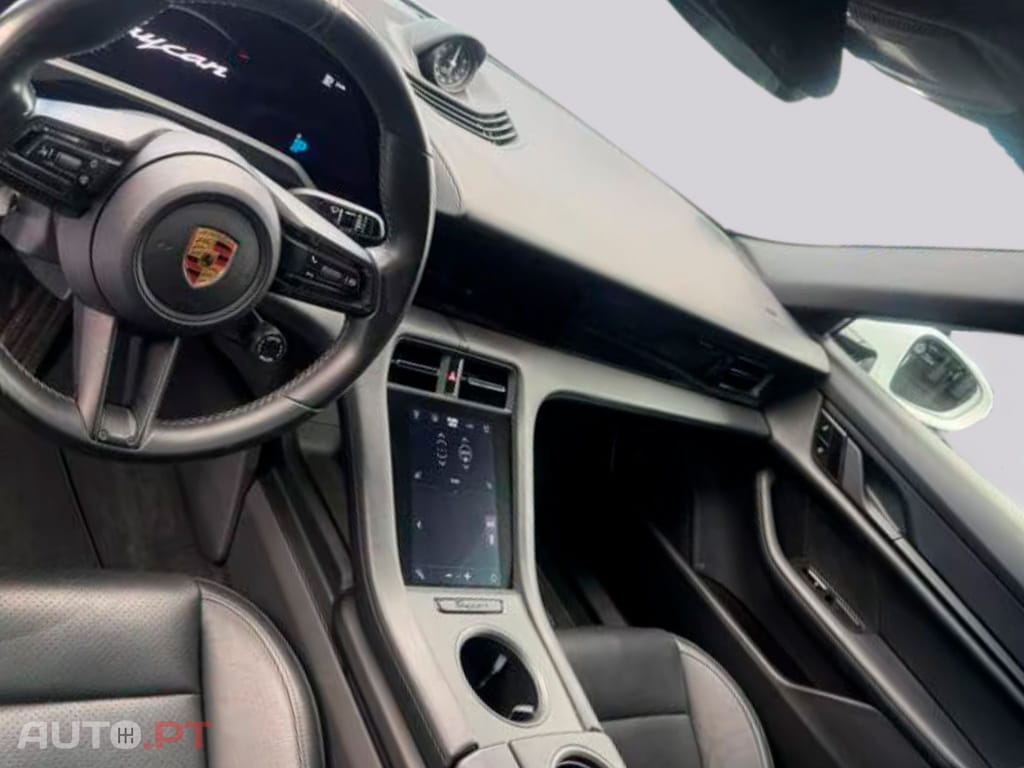 Porsche Taycan 4S I.V.A DEDUTIVEL 