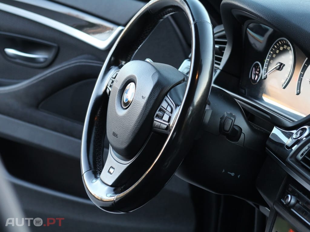 BMW 520 d xDrive Pack M Auto