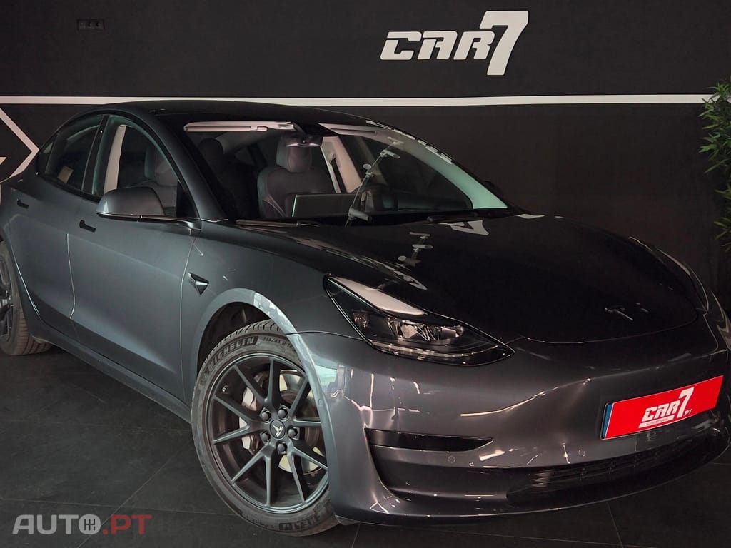 Tesla Model 3 Standard Range Plus RWD