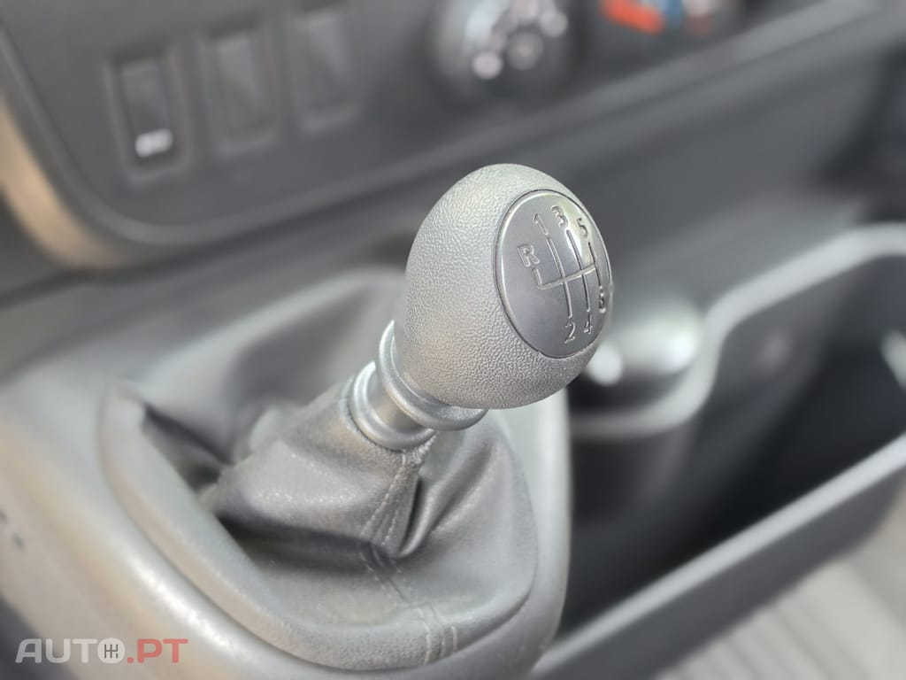 Renault Master 2.3 dCi L3H2 3.5T
