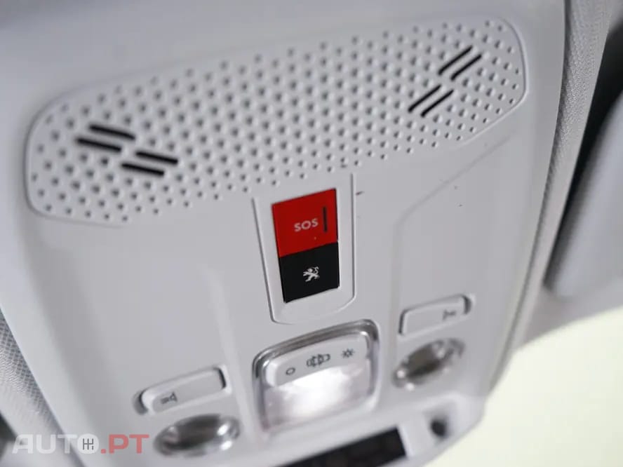 Peugeot 2008 1.2 PureTech Allure Pack EAT8