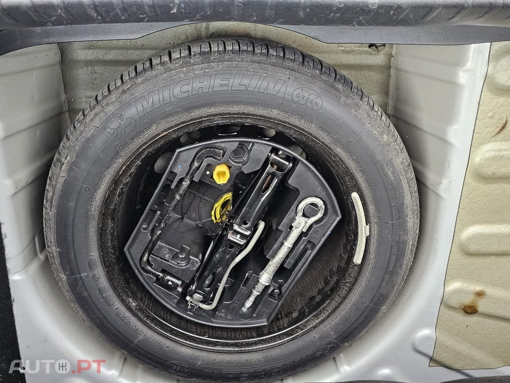Peugeot 308 1.6 e-HDi Access CVM6