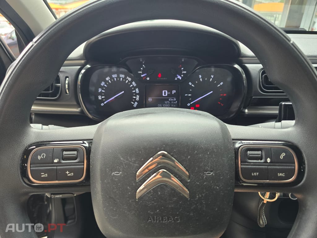 Citroen C3 1.2 PureTech Shine EAT6