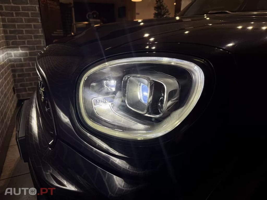 MINI Countryman Cooper SE ALL4 Auto