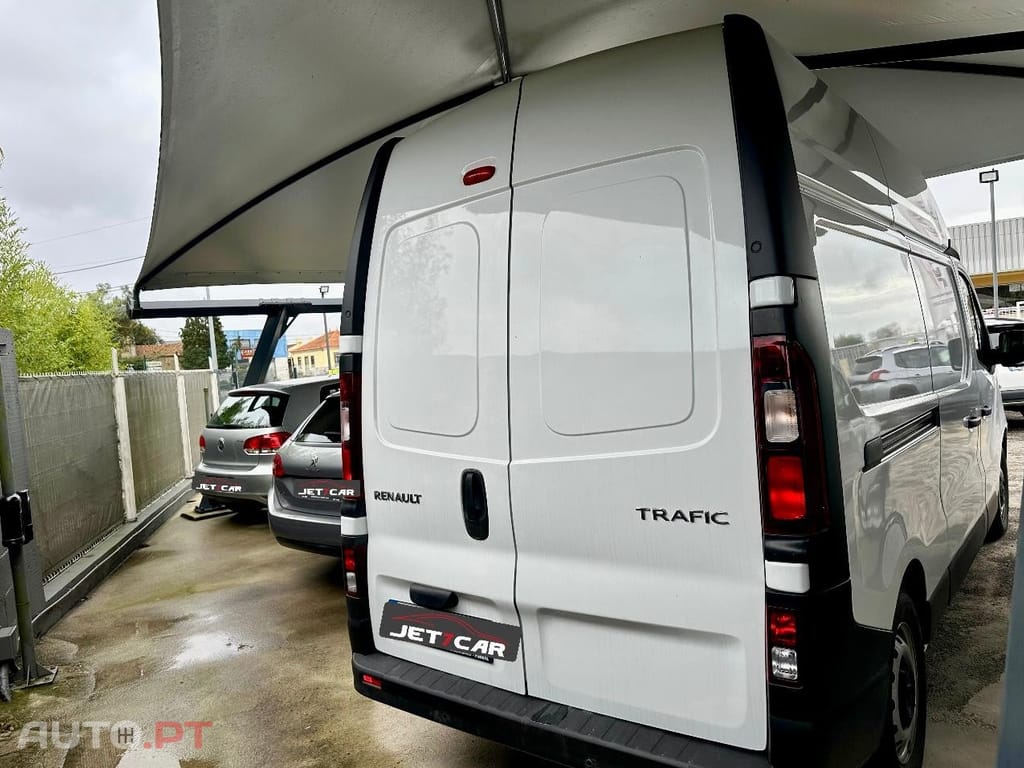 Renault Trafic 2.0 dCi L2H2 1.2T