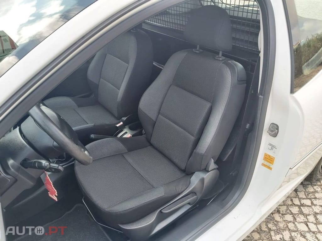 Peugeot 207  1.4 HDI PACK CLIM