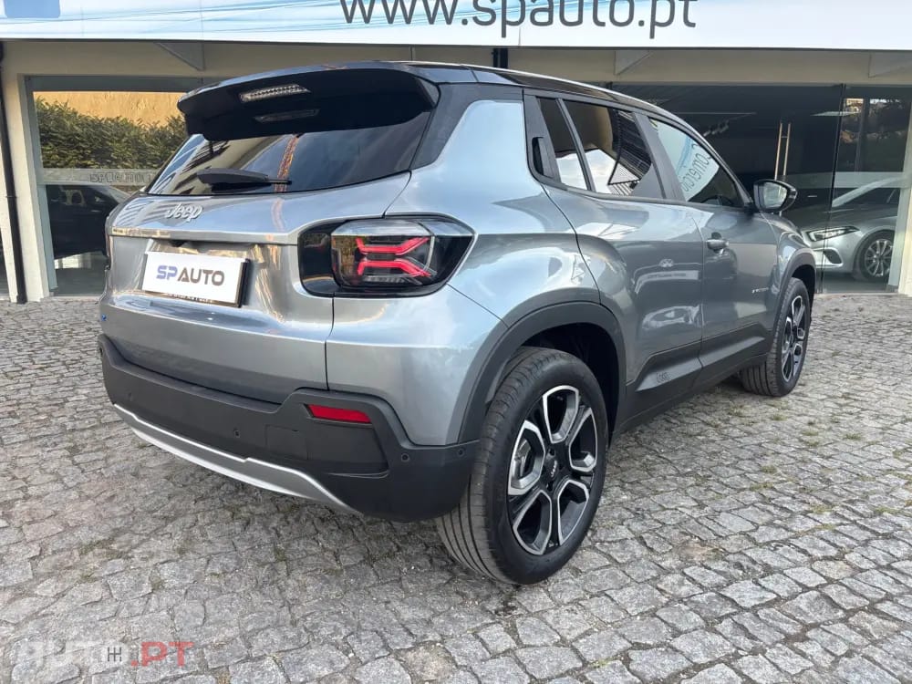 Jeep Avenger 54 kWh Summit