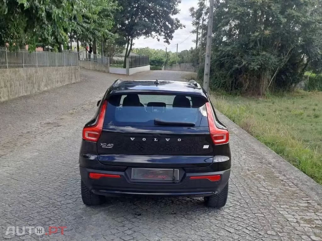 Volvo XC40 Recharge Plus
