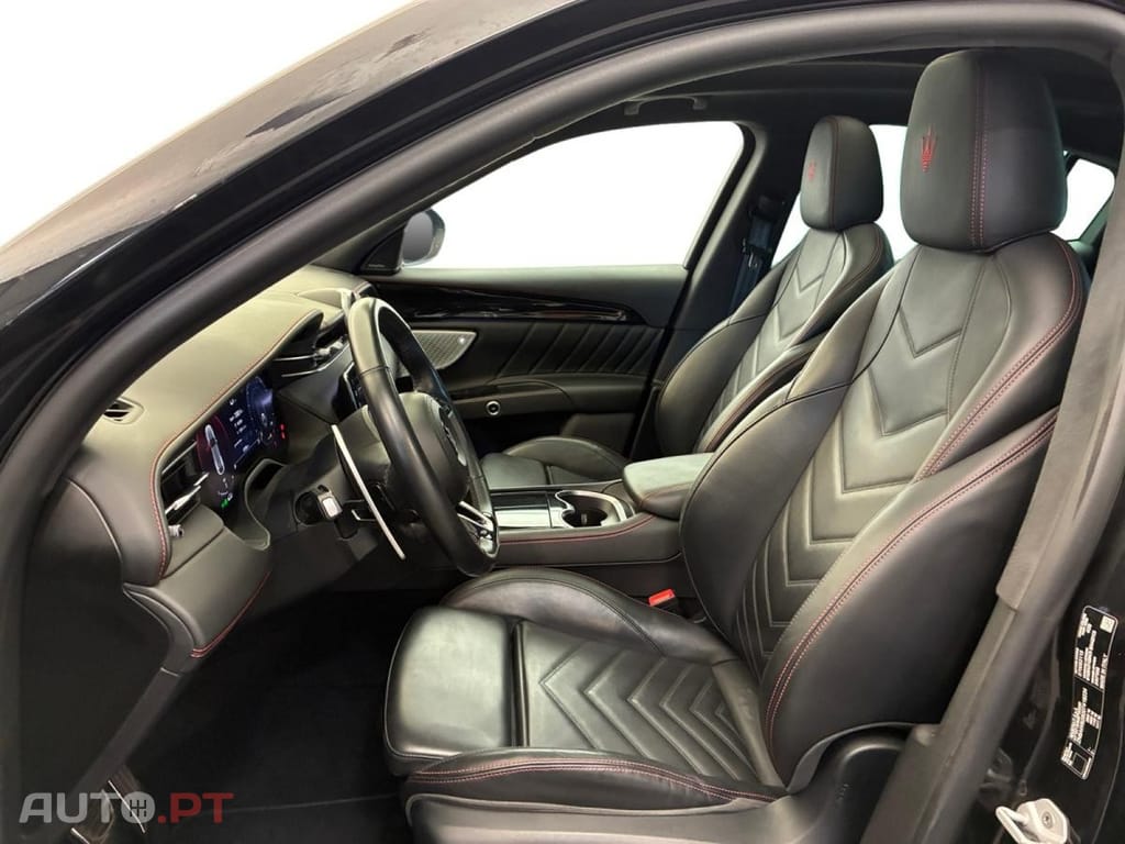 Maserati Grecale 2.0 L4 mild hybrid Modena