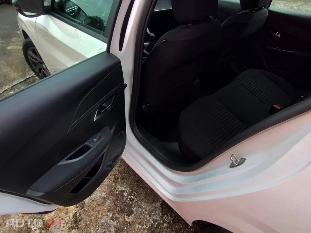 Peugeot 208 1.2 PureTech Active Pack