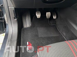 Renault Clio 1.5 Blue dCi RS Line