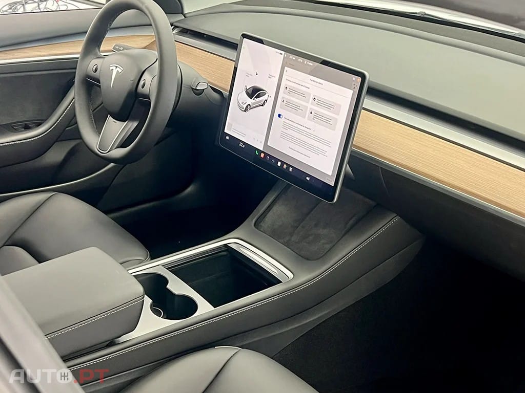 Tesla Model 3 Long Range Tração Integral